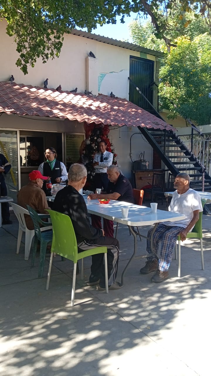 Imagen 3 de la galería de FUNDACIÓN POR LA UNIDAD Y LA DIGNIDAD HUMANA, AC